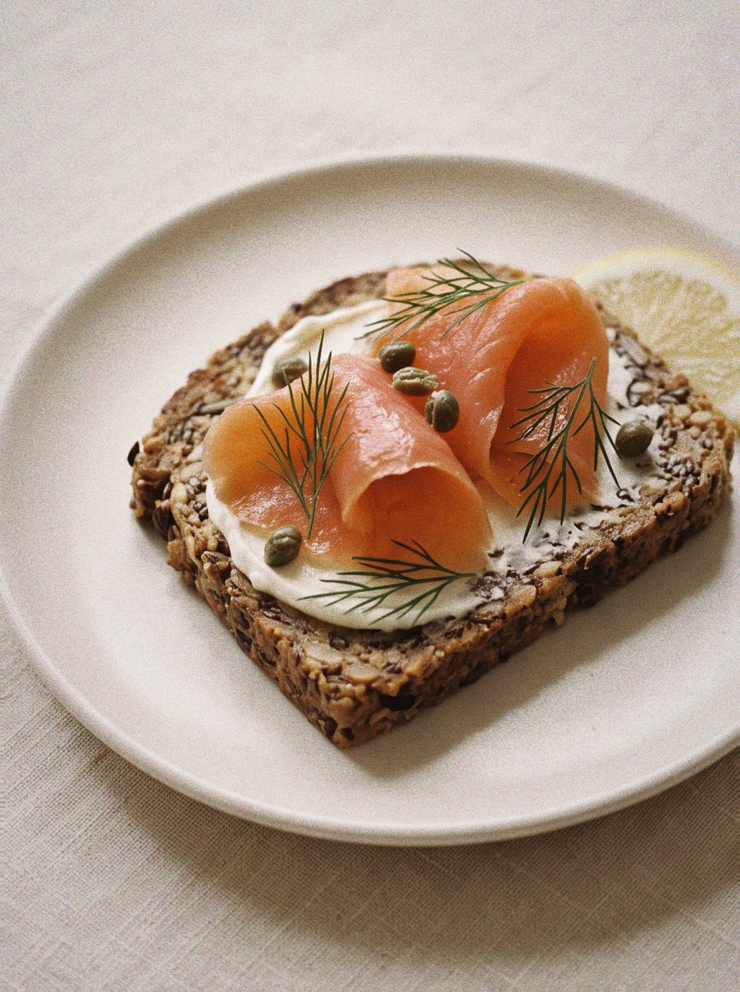 Smoked salmon & dill